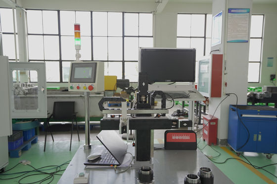 Prezzo buono IP54 ha valutato il dispositivo di rilevazione del difetto del cavo metallico per uso industriale in linea